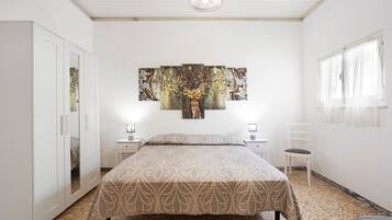 2 chambres, Wi-Fi gratuit, draps fournis