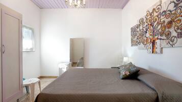 2 habitaciones, wifi gratis y ropa de cama