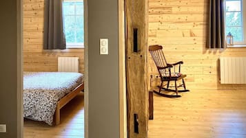 1 habitación, tabla de planchar con plancha, wifi gratis y ropa de cama