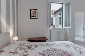 1 makuuhuone, silitysrauta/-lauta, ilmainen Wi-Fi, vuodevaatteet