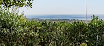 Holiday Home "Casa in Campagna Totale Relax" with Sea View, Private Garden & Wi-Fi