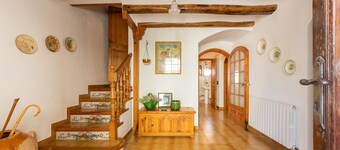 Chalet 'Ca La Rosalia' with Mountain View, Private Pool, Garden & Wi-Fi