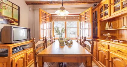 Chalet 'Ca La Rosalia' with Mountain View, Private Pool, Garden & Wi-Fi