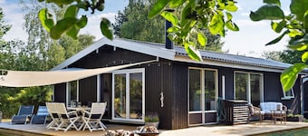 "Thordgrim" - 600m from the sea by Interhome