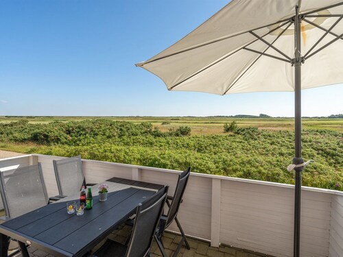"Maura" - 2.3km from the sea by Interhome