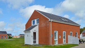 Uklassifisert bilde, 2 av 16, knapp