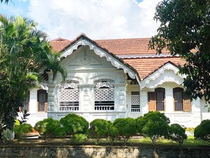 ด้านหน้าที่พัก