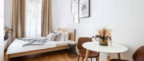 1 bedroom, iron/ironing board, travel cot, WiFi