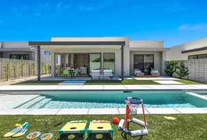 Piscine extérieure