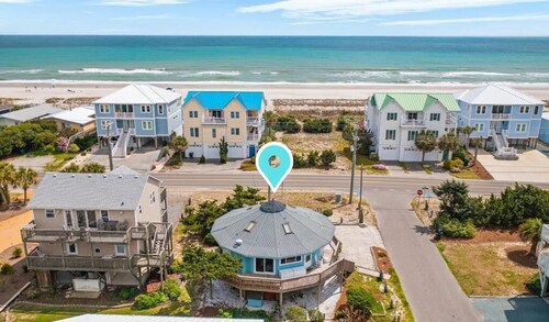 Charming 2-bedroom home in Topsail Beach, perfect for family getaways!