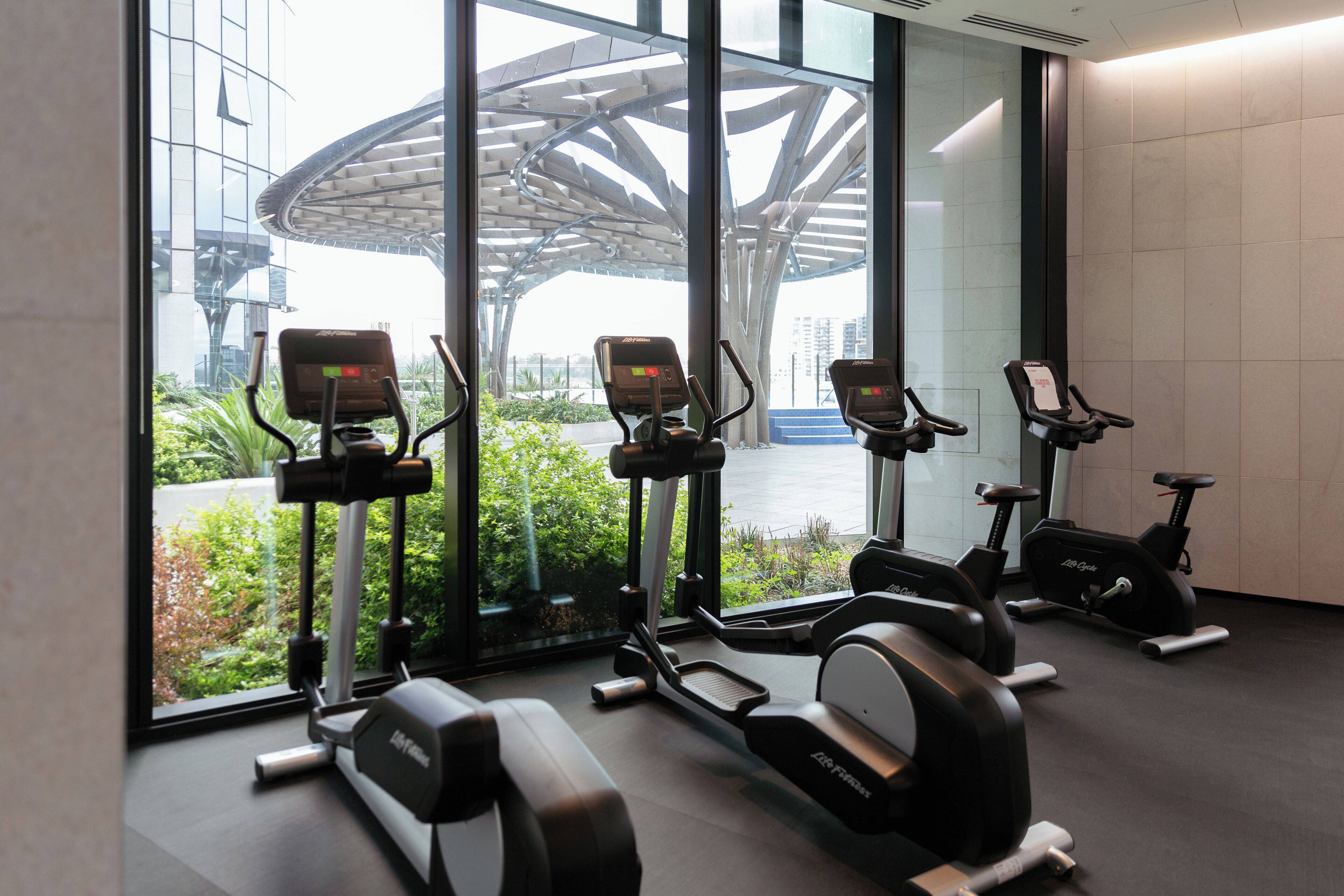 フィットネス設備