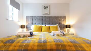 1 bedroom, laptop workspace, free WiFi