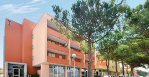 Exterior - Holiday apartment mit Klimaanlage und Balkon (Bibione)