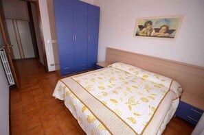 3 bedrooms - Holiday apartment mit Klimaanlage und Balkon (Bibione)