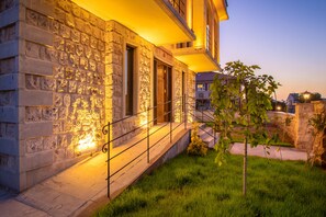 Garden - Cappadocia Pyramid Stone House (Nevsehir)