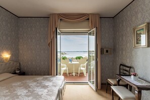 Panoramic Double or Twin Room | Soundproofing, free WiFi - Hotel Eden  (Grado)