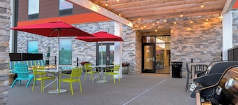 Home2 Suites by Hilton Alcoa Knoxville Airport