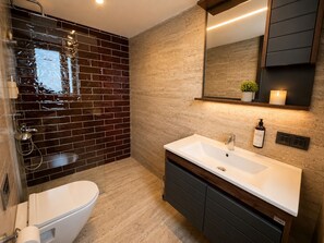 Family Suite | Bathroom - Lumiera Suites Hotel (Bursa)