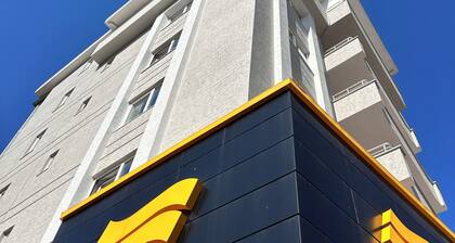 Lumiera Suites Hotel