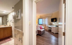 1 Schlafzimmer, Bügeleisen/Bügelbrett, kostenloses WLAN, Bettwäsche