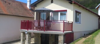 Cute holiday home at the foot of the Eisenberg vineyard