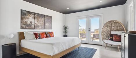 4 habitaciones, tabla de planchar con plancha, cuna de viaje y wifi