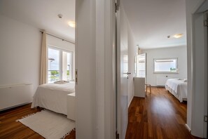 4 Schlafzimmer, Bügeleisen/Bügelbrett, Reisekinderbett, kostenloses WLAN