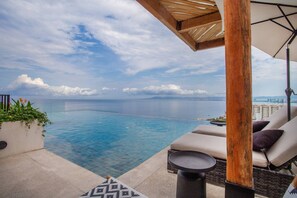 Breathtaking views from the rooftop pool - Romantic Zone Gem @ Nomada | Walk to Beach (Puerto Vallarta)