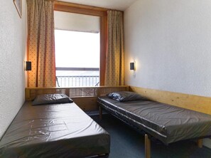 1 室のベッドルーム、インターネット