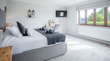 3 habitaciones, ropa de cama de alta calidad y wifi gratis