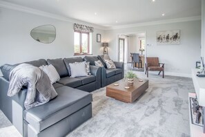 House (3 Bedrooms) | Living area | 32-inch Smart TV with cable channels, fireplace - Springfield Lodge - 3 Bedroom Home - Princes Gate (Narberth)