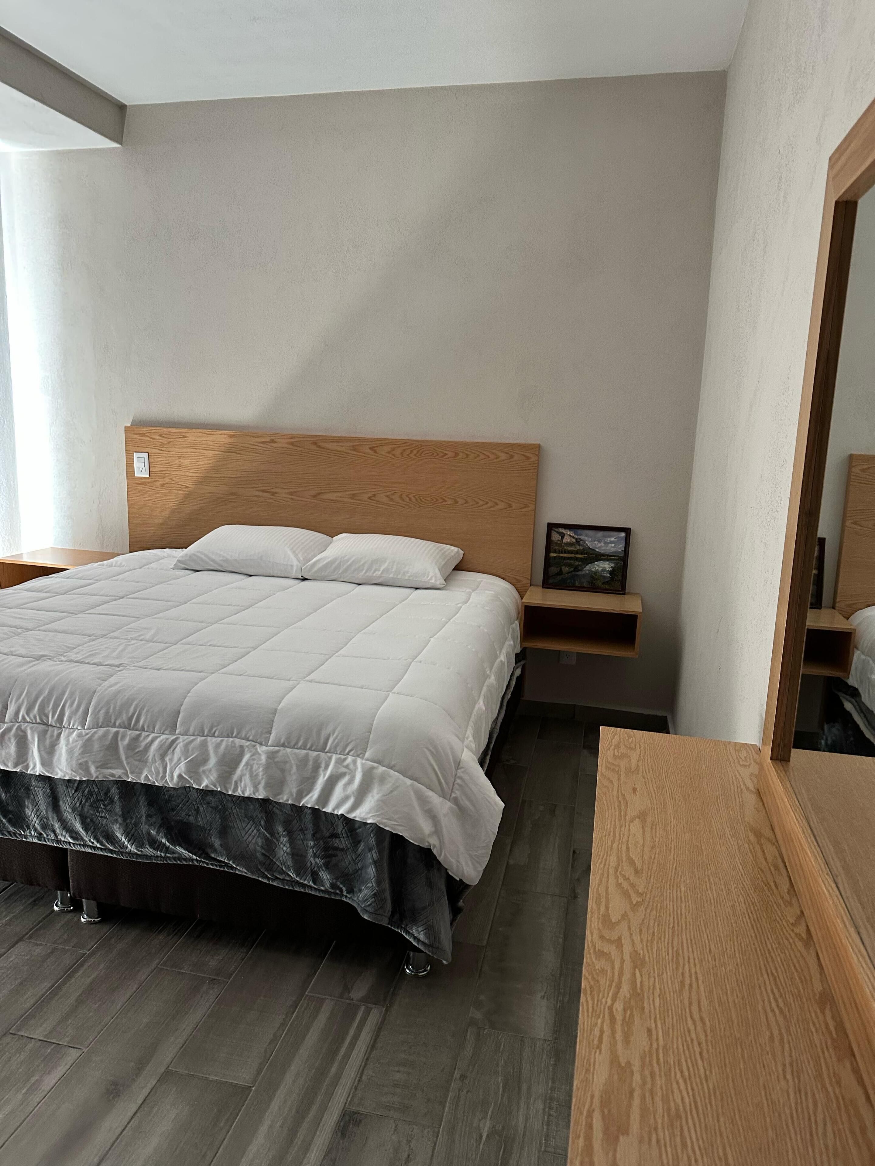 Ropa de cama de alta calidad, wifi gratis y ropa de cama 