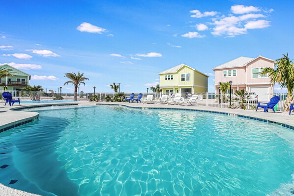 Pool - Set Sail- Waterfront, Pool, Personal Hottub,Walk to Bars, Restaurants, Pier (Fulton)