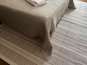 3 bedrooms, iron/ironing board, travel cot, WiFi