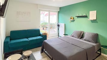 1 chambre, fer et planche à repasser, Wi-Fi, draps fournis