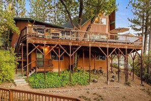 Exterior - Lakeside Serenity with Vintage Charm & Modern Comfort – Bass Lake, CA (Bass Lake)
