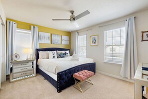 10 bedrooms, iron/ironing board, Internet, bed sheets