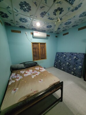 House | 3 bedrooms, free WiFi - A Stunning, Newly Built 3-bedroom Property to Rent (Iyakachchi)