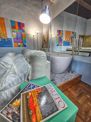 4 Schlafzimmer, Zimmersafe, Bügeleisen/Bügelbrett, kostenloses WLAN