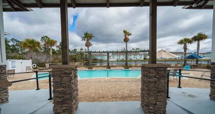 Beach Getaway Community Amenities!