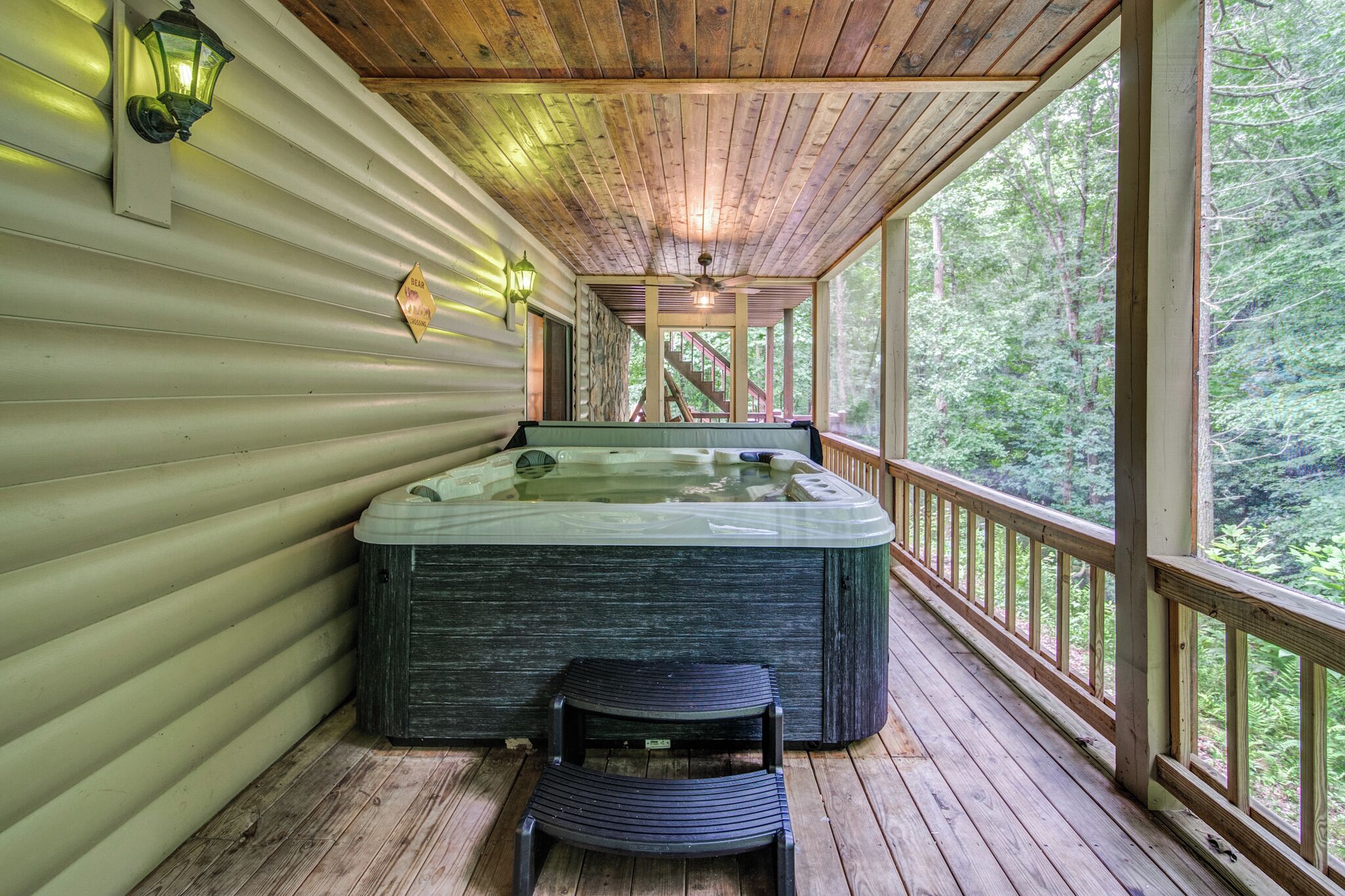 Cabin, Multiple Beds, Hot Tub, Mountain View (Bear Track Falls Retreat) | Spa