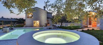 Villa with pool, sauna and fitness