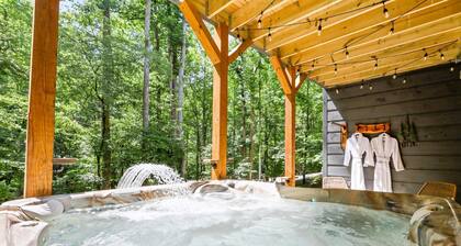 Escape to Luxie Bear Retreat