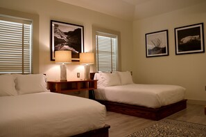 Deluxe Room, 2 Double Beds | Premium bedding, individually decorated, individually furnished, desk - The Dixie Motel Brenham (Brenham)