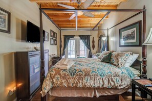 4 bedrooms, individually decorated, individually furnished, free WiFi - Blairsville River Cabin (Blairsville)