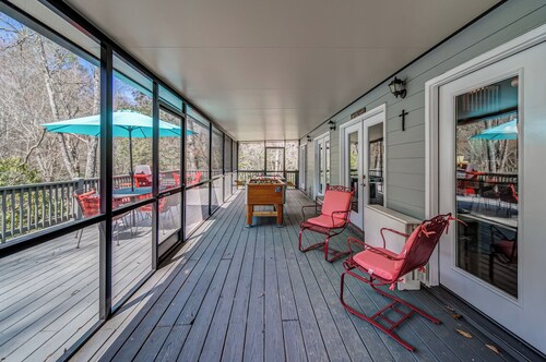 Blairsville River Cabin