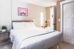 Rumah, Beberapa Tempat Tidur, patio, pemandangan kebun (Boujee on Barry) | 4 kamar tidur dan didekorasi berbeda-beda