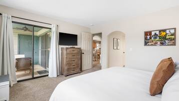 Condo, Multiple Beds, Patio, Garden View (Branson Cozy Bungalow) | 2 bedrooms, individually decorated, individually furnished, free WiFi