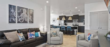 Condo, Multiple Beds, Patio, Mountain View (By the Sea) | Living area