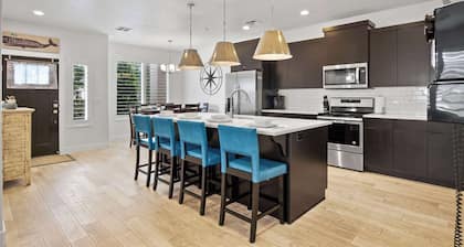 By the Sea Ocean Vibes in the Mountains!